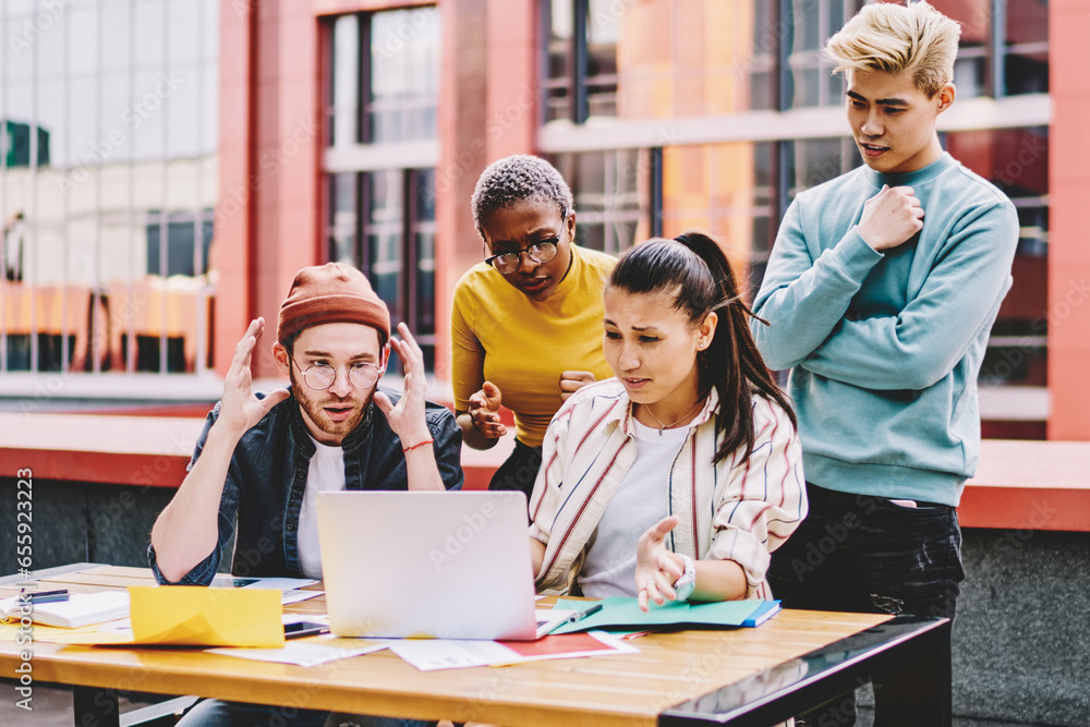 Poster wondered hipster guys have problem during installing app