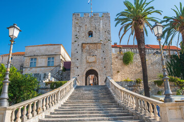 Historic gate of the old town of Korcula, Dalmatia, Croatia - obrazy, fototapety, plakaty