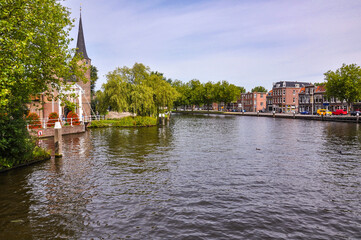 Fototapeta na wymiar Urban view of the beautiful city of Delft, Netherlands