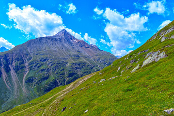 Fototapeta na wymiar Die Ötztaler Alpen in Tirol, Österreich