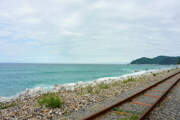 삼척 기찻길과 바다