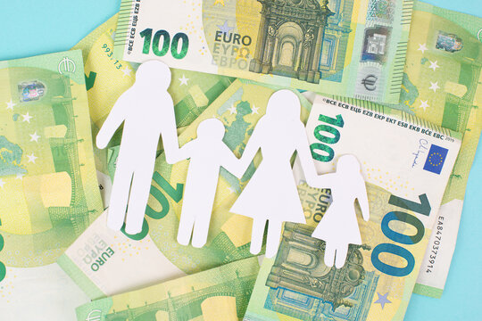 Basic child benefit, family and money, Euro banknotes, new regulation against poverty in Germany, social issue