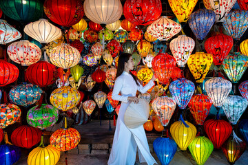 Vietnamese  paper lanterns in Hoi An ancient town. Traditional Vietnamese culture and lanterns at Hoi An ancient city Vietnam - obrazy, fototapety, plakaty