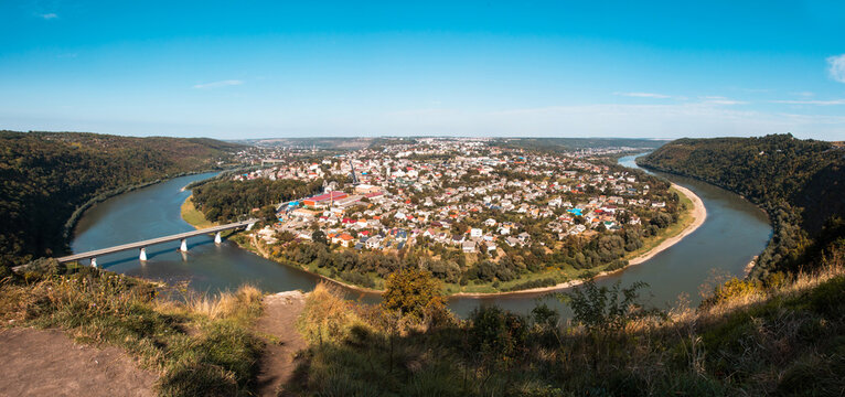 view of the village of Zalyshchyky in September