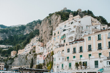 Amalfi, Włochy, IT, Italia, wybrzeże, brzeg, woda, morze, fale, morski, wybrzeze, italia, podróż, miasteczko, krajobraz, port, lato, amalfi, europa, tourismus - obrazy, fototapety, plakaty