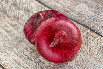 Ripe violet onion for cooking