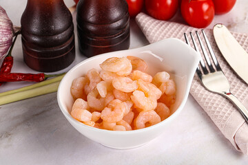 Cocktail prawns in the bowl