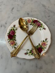 golden spoon and fork