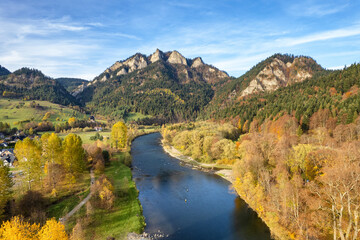 Aerial view of Trzy Korony mountain in Pieniny, Poland, during autumn © Mazur Travel