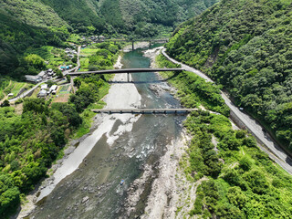 高知県四万十市　中半家橋と中半家大橋と鉄橋