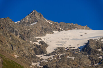 La Grave La Meije Ski off-piste resort, unique in Alps with single groomed slope on the glacier,...