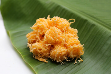 Thai crispy flossy sweet Eggs floss (Foi Thong Krob)