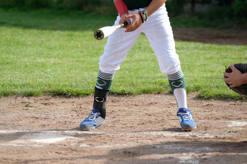 Baseball Schlagmann nur  Schläger und Hose sichtbar