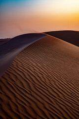 Naklejka premium Arabian Desert Sunset in the Arabian Peninsula 