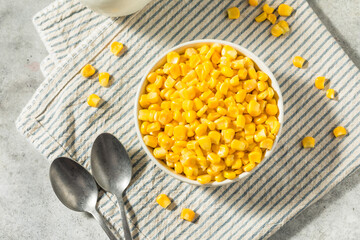 Hot Steamed Organic Yellow Corn Kernals