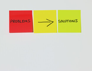 problems and solutions red and green post it notes