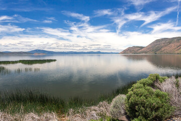 Fototapeta na wymiar Upper Klamath Lake in the Central Oregon