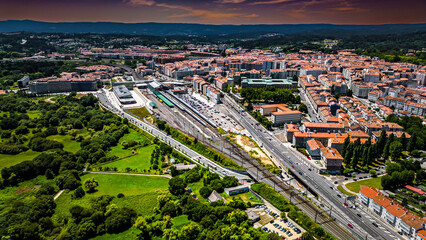 Fototapeta premium Santiago de Compostela España Galiza Catedral Peregrinación Camino Praza Rúa Arquitectura Ciudad Cidade Cultura Galiza Galicia Seminario Mercado Pórtico Parque Hostal Torre Universidad Mosteiro Museo 