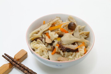 キノコとツナの炊き込みご飯