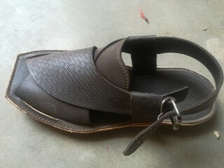 Nice sandal of brown color