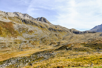 Flüela, Flüelapass, Alpen, Passhöhe, Passstrasse, Bergstrasse, Steinschlag, Felsen, Wanderweg,...