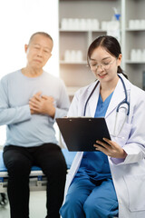 Fototapeta premium Concerned senior old patient, patient talks with healthcare professional.