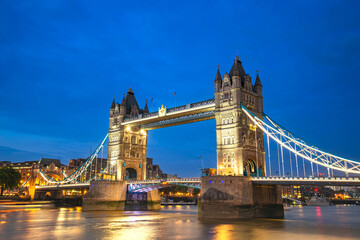 Fototapeta na wymiar Tower Bridge by river thames in London, england, UK