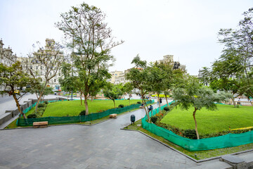 Praça San Martin em Lima, Peru.  - obrazy, fototapety, plakaty