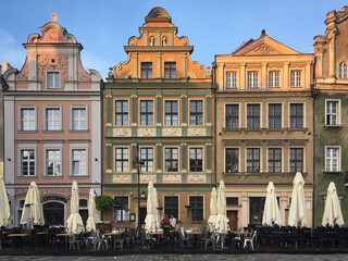 Fototapeta na wymiar Old buildings at the town square in Poznań, Poland, June 2019