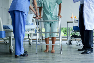 Anonymous female patient's leg Currently using a walker Learn to walk slowly. According to the...