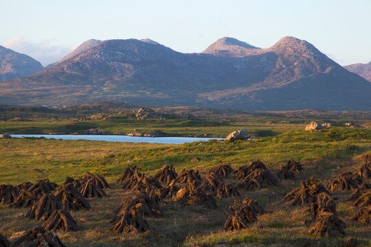 Roundstone Bog With Twelve Bens Mountain Range; Roundstone, County Galway, Ireland