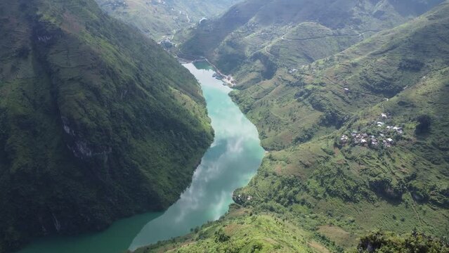 beauty on nho que river