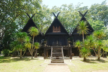Baan Dam Museum, Black House, Chiang Rai, Thailand　バーンダム博物館・黒い家、チェンライ・タイ