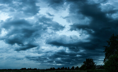thunderstorm clouds overhead
