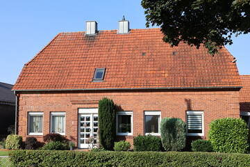 Historisches Gebäude im Zentrum der Gemeinde Holdorf in Niedersachsen