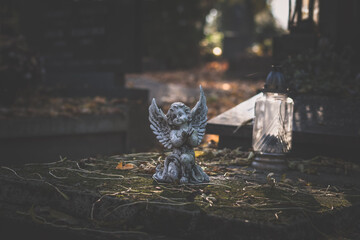 angel statue on the cemetery