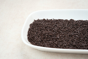 Chocolate sprinkles used on bread, cake or desserts
