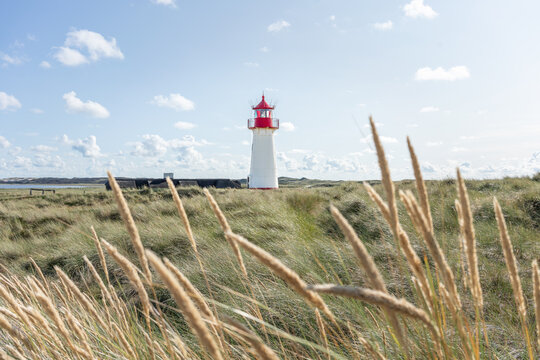 Leuchtturm an der Nordsee auf der Insel Sylt