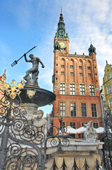 Naklejka premium View of the town hall in Gansk with Neptune's fountain