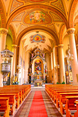 Innenansicht der Pfarrkirche Nassereith im Bezirk Imst in Tirol (Österreich)
