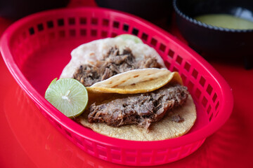 Tacos de barbacoa