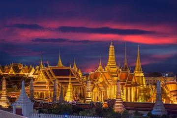 Fototapete Rund grand palace and wat phra kaew in Bangkok city © anekoho