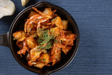 ガ－リッククラブ　蟹のニンニク揚げ