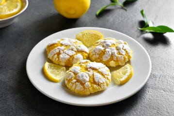 Lemon crinkle cookies