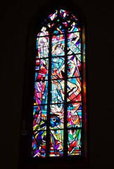 bleiglasfenster in der stadtkirche in wuppertal, deutschland