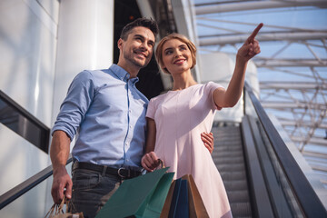 Couple doing shopping