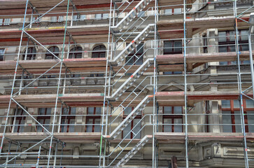 building under construction © Pawel Filusz