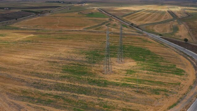 Transport of energy from the 150 KV electrical substation via cables on pylons