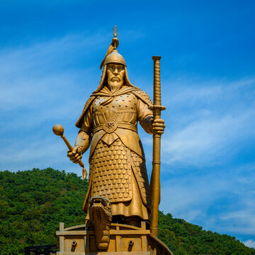 Admiral Yi Sun-Sin Statue in Yeosu City, South Korea