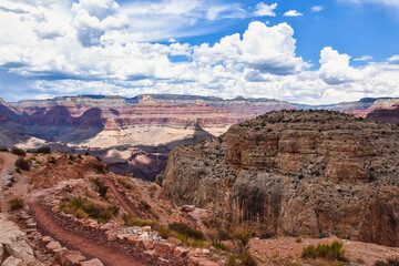 Fototapeta na wymiar grand canyon national park, skeleton point, trail to the bottom of canyon